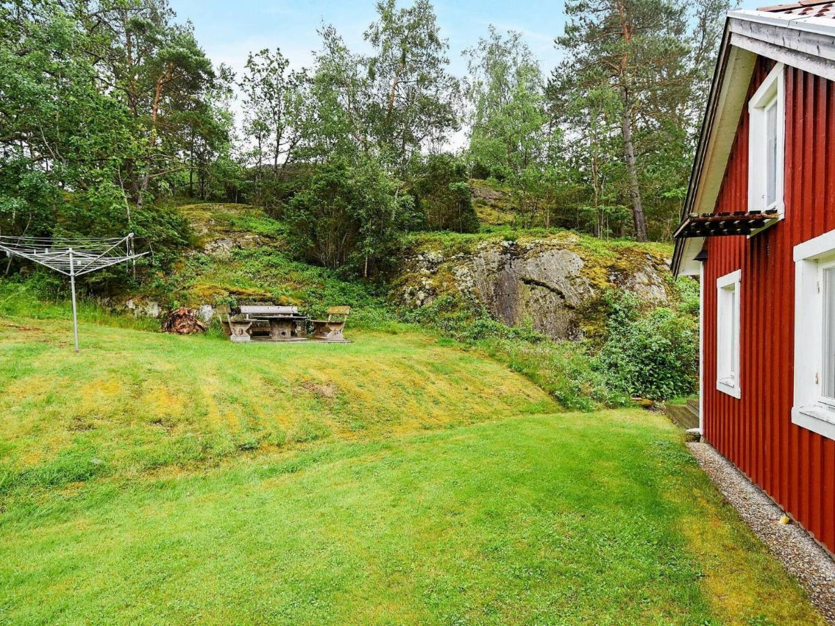 4 Person Holiday Home In Hen N Noesund Luaran gambar